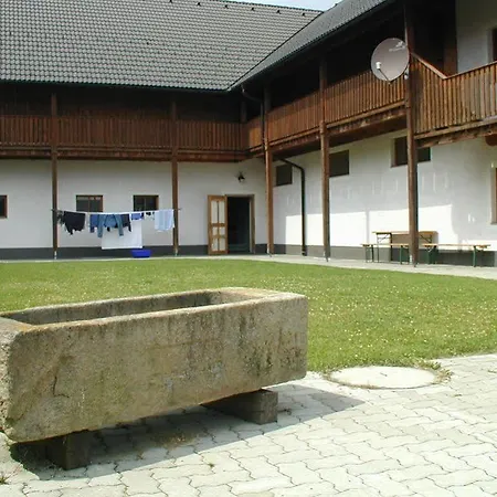 Bauernhof Espi-stables Esterhammer *