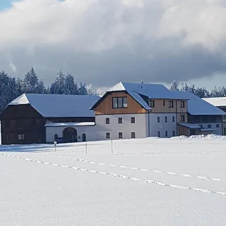 Espi-stables Esterhammer