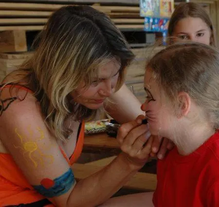 Espi-stables Esterhammer ליבנאו