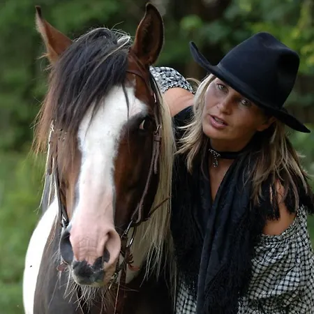 בית חווה Espi-stables Esterhammer