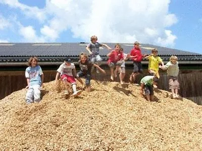 Bauernhof Espi-stables Esterhammer *