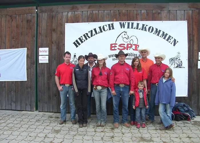 Bauernhof Espi-stables Esterhammer *